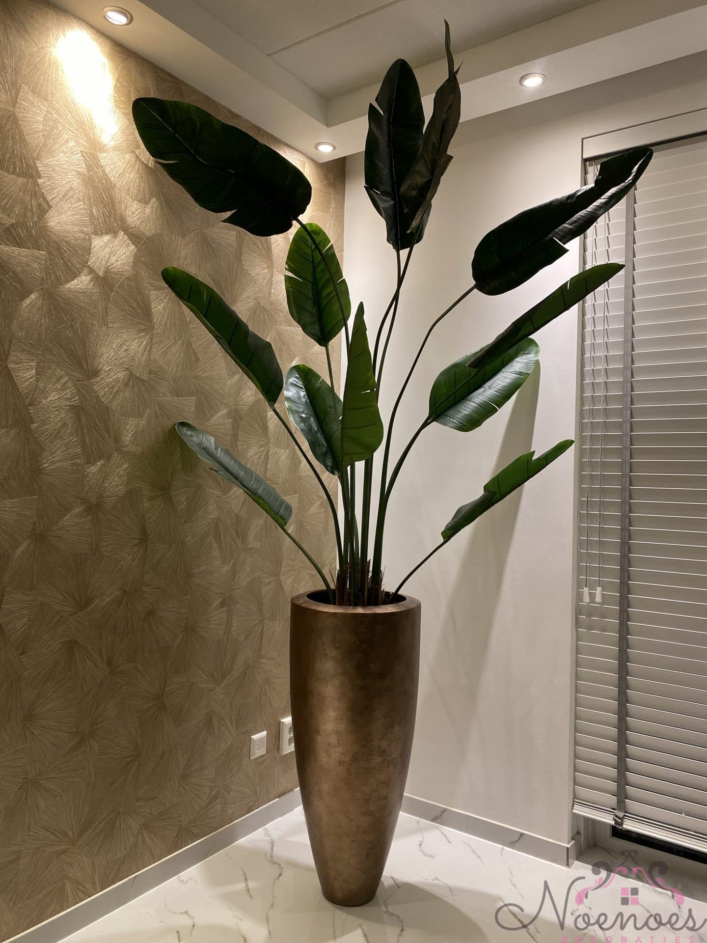 Kunstplant traveller palm in bronzen Bamba vaas 230-240 cm
