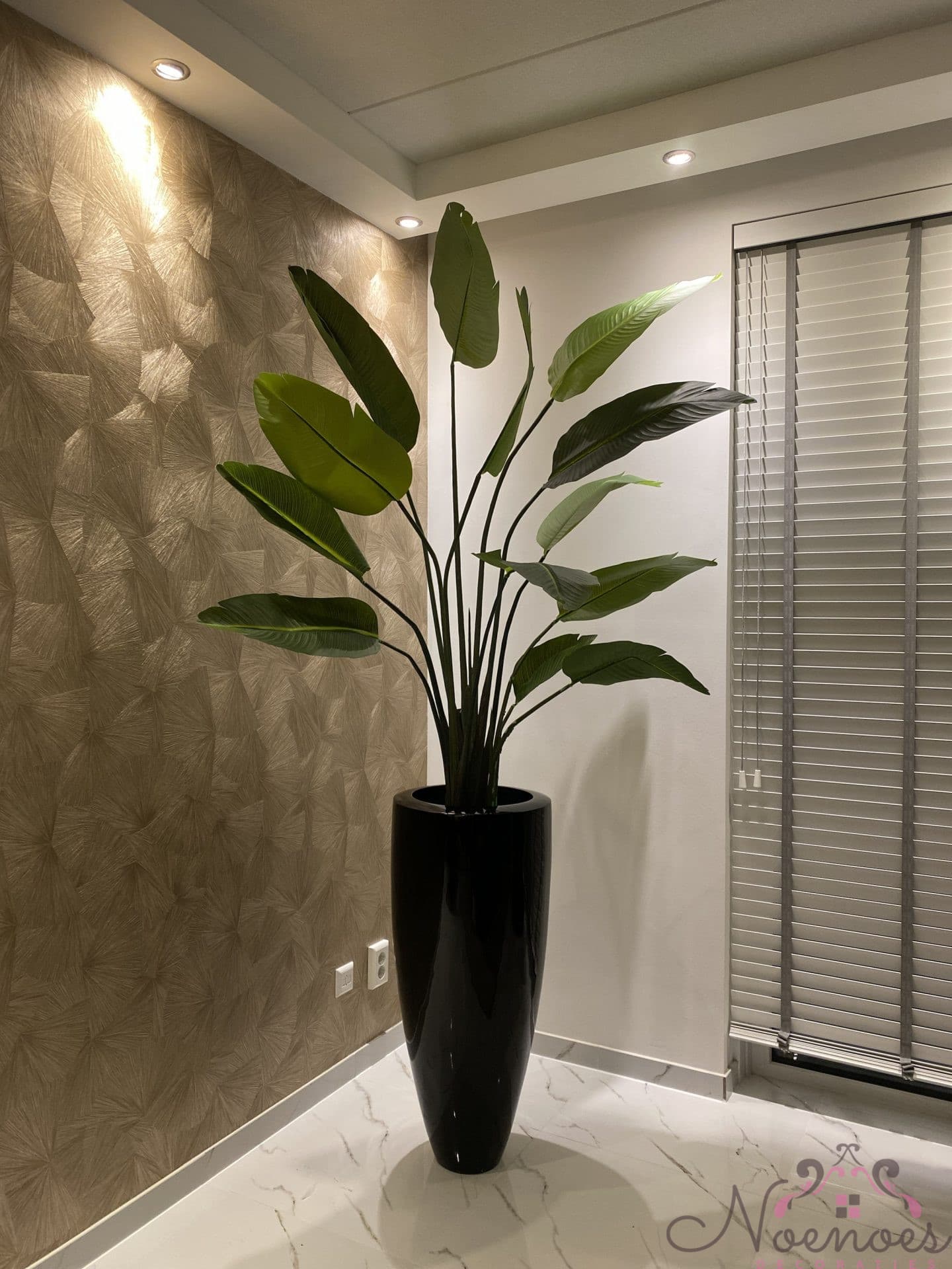 Black Mamba vaas met strelitzia kunstplant 225-235 cm
