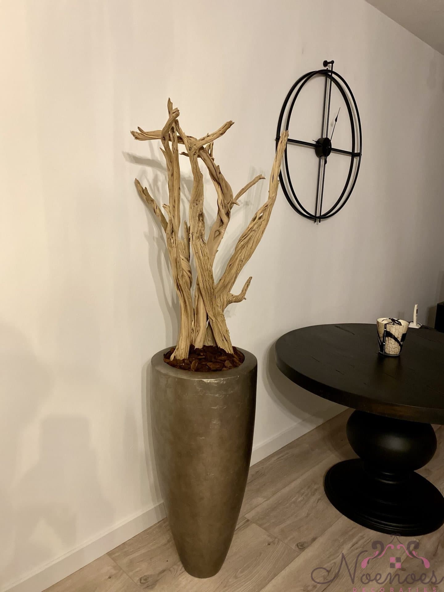 Bladzilver vaas champagne 90 cm opgemaakt met ghostwood