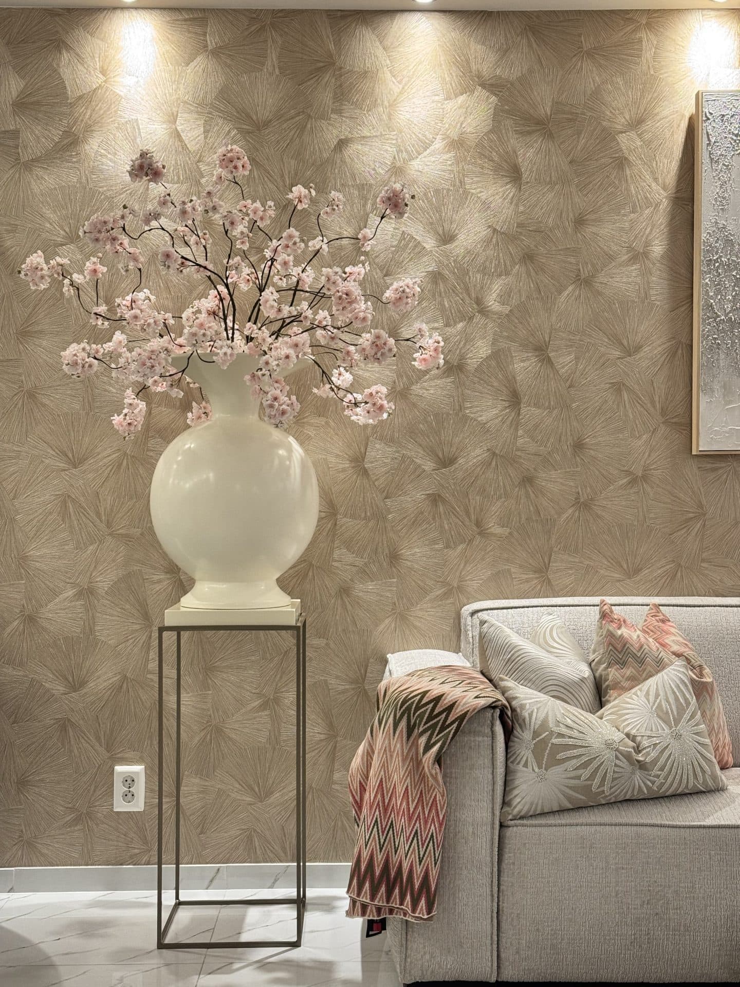 Billy vaas cream ivory met Japanse sakura bloesems 125 cm