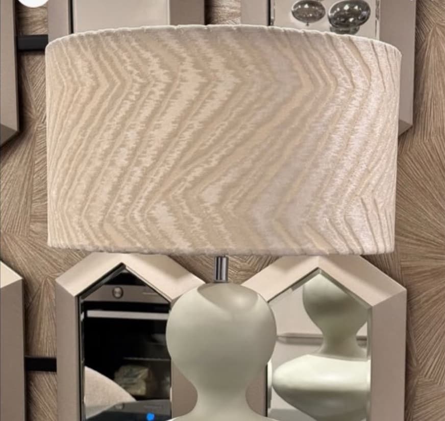 Lampenkap ivory cream met golfpatroon 35 cm diameter