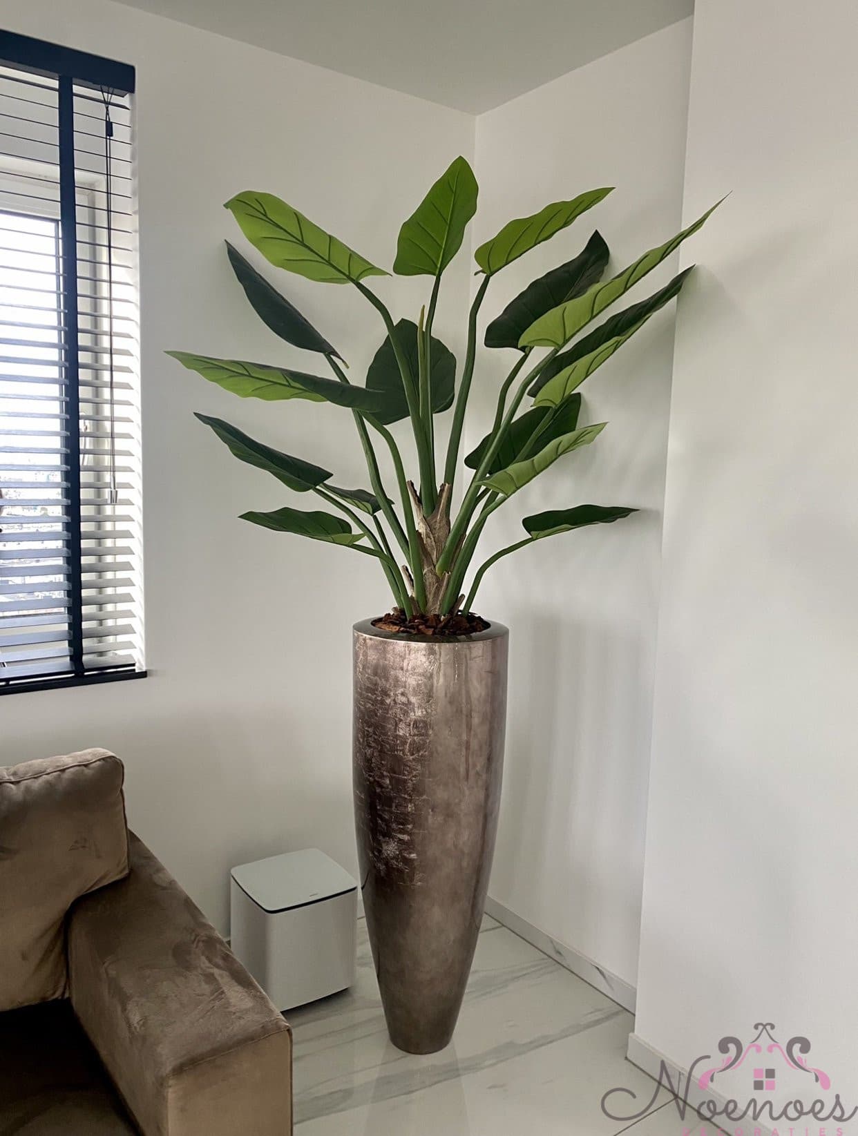 Vaas bladzilver brown glossy 40x110 cm met kunstplant 220 cm