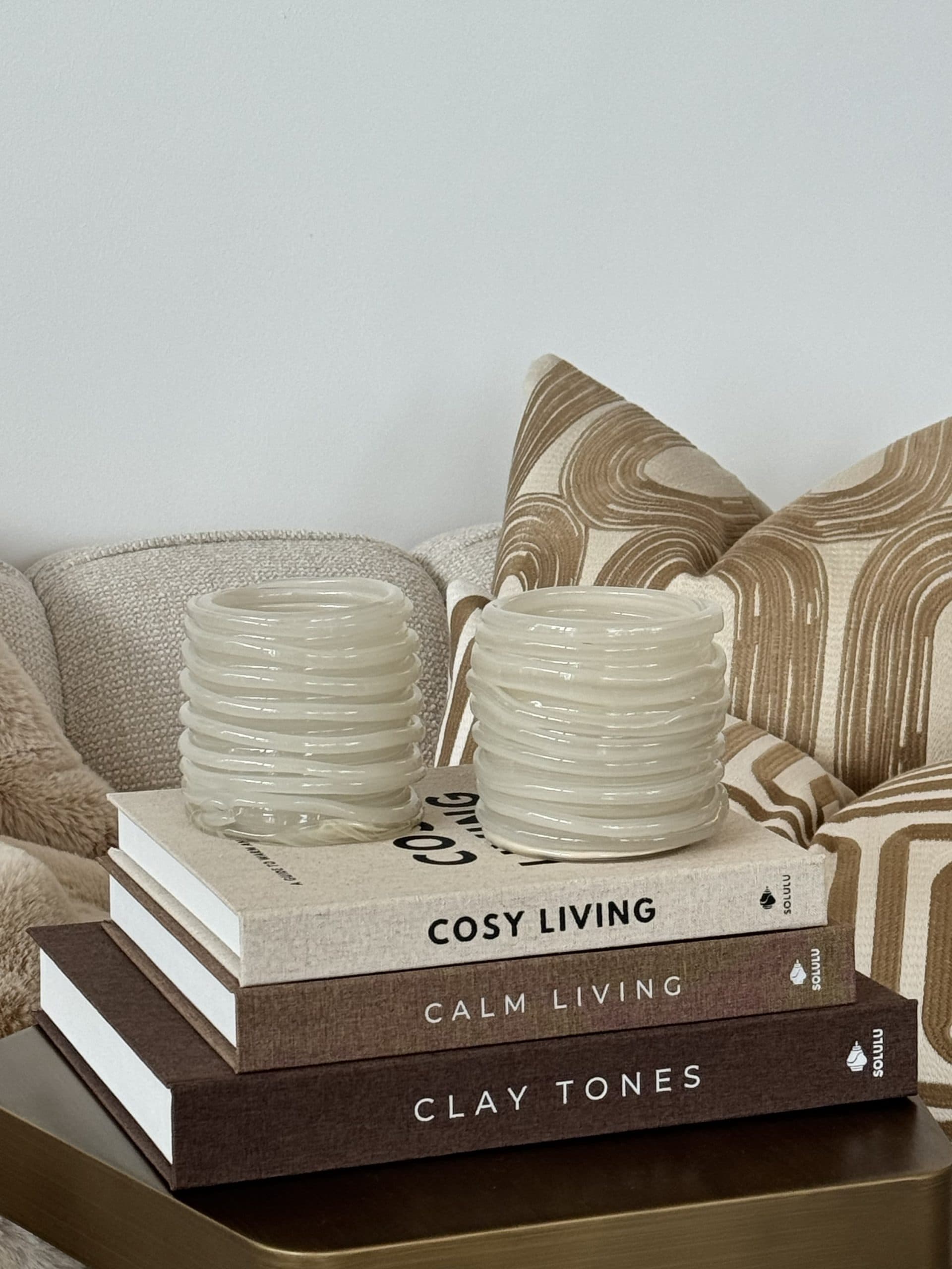 Luxe waxinelichthouder Ivory glas met gewikkelde glasringen