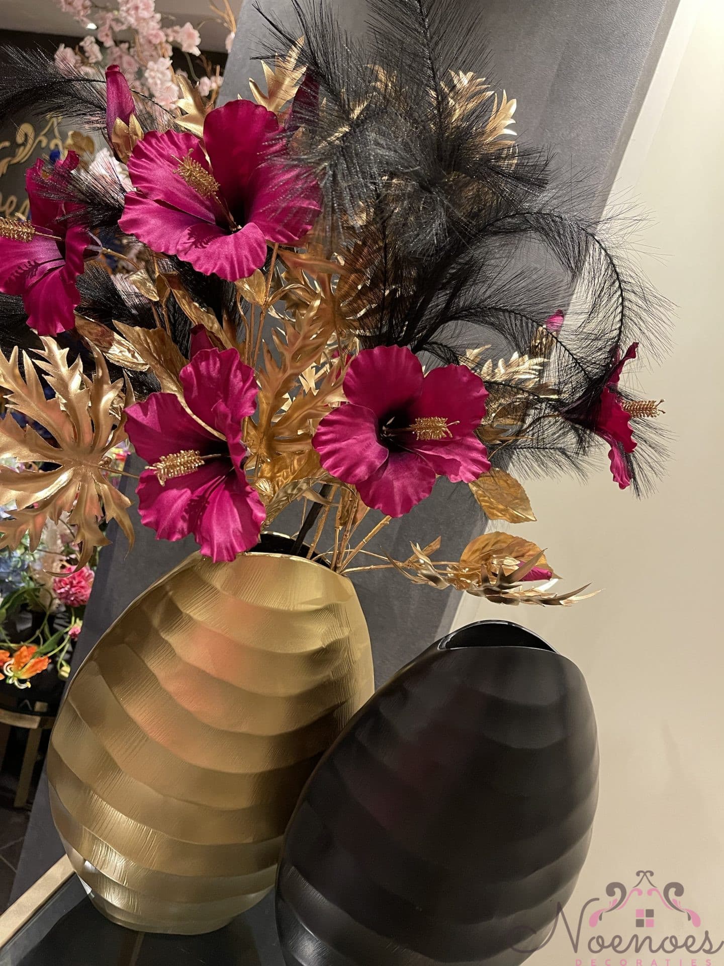 Vaas goud geribbeld ovaal 26x13x35 cm - exclusief bloemen