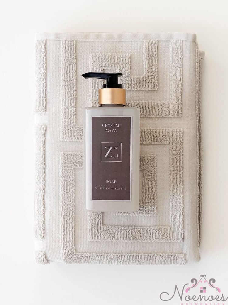 Zeep Crystal Cava 300 ml - handzeep gel in beige kunststof fles
