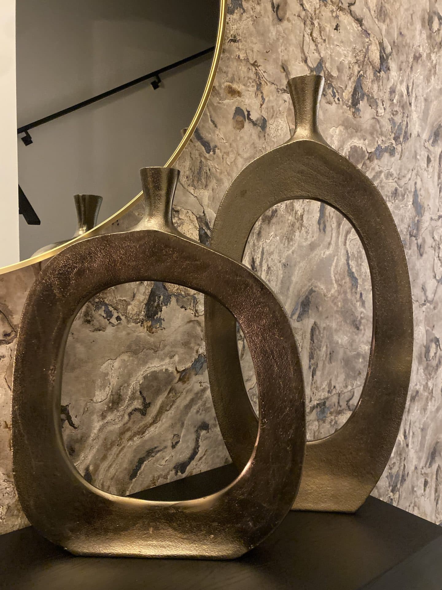 Vazen set van 2 aluminium ovale brass champagne staand S en M