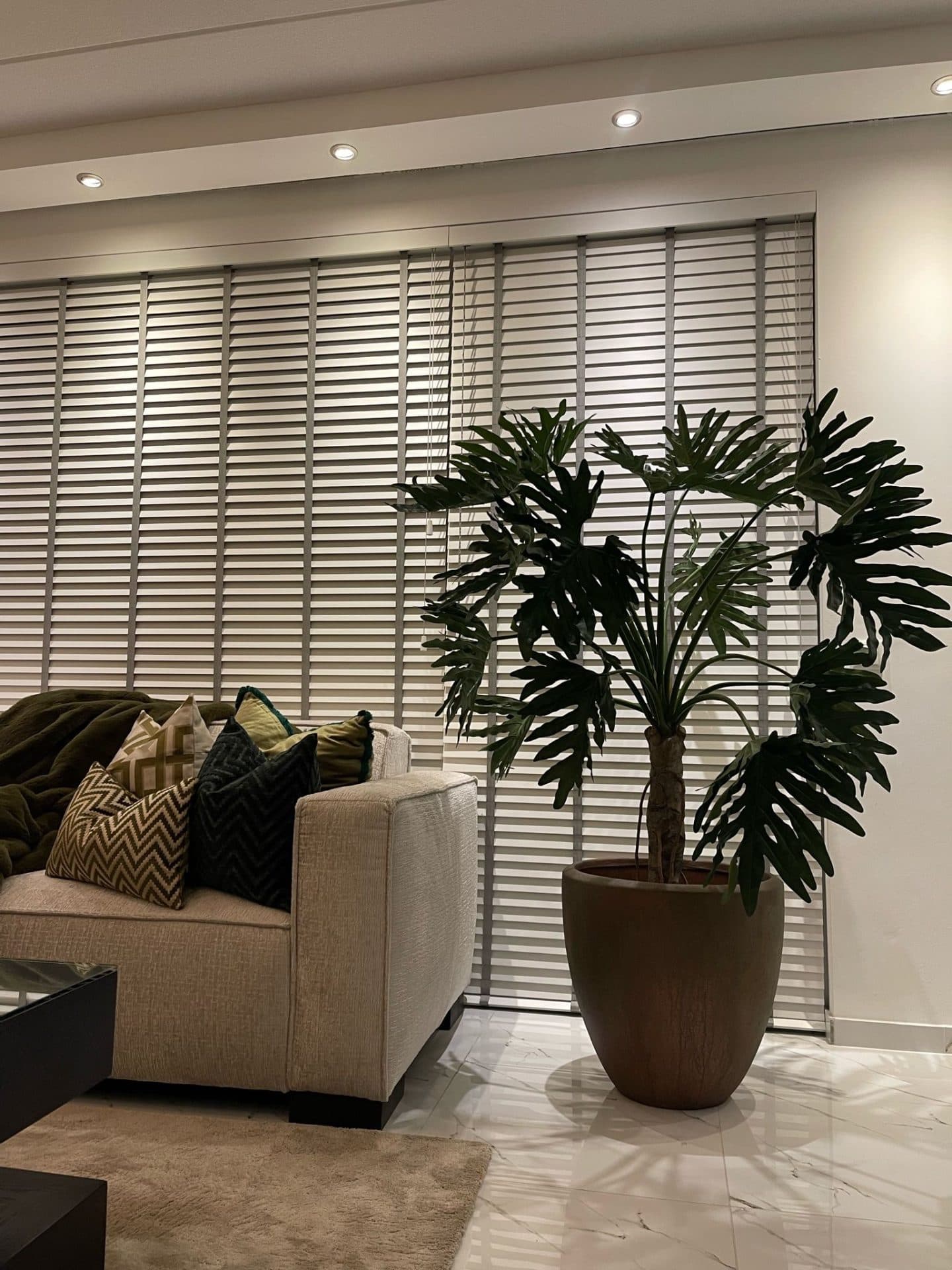 Vaas Oceaan met kunstplant Philodendron Selloum incl. stam 165 cm