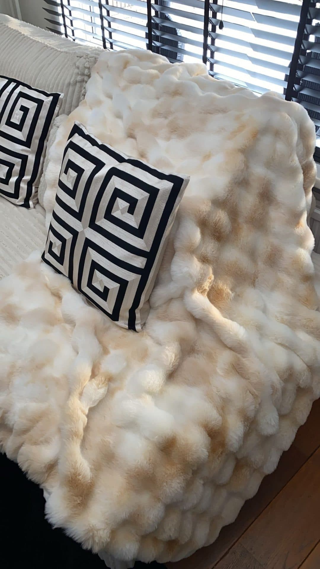 Plaid bont beige crème bubble 130x170 cm