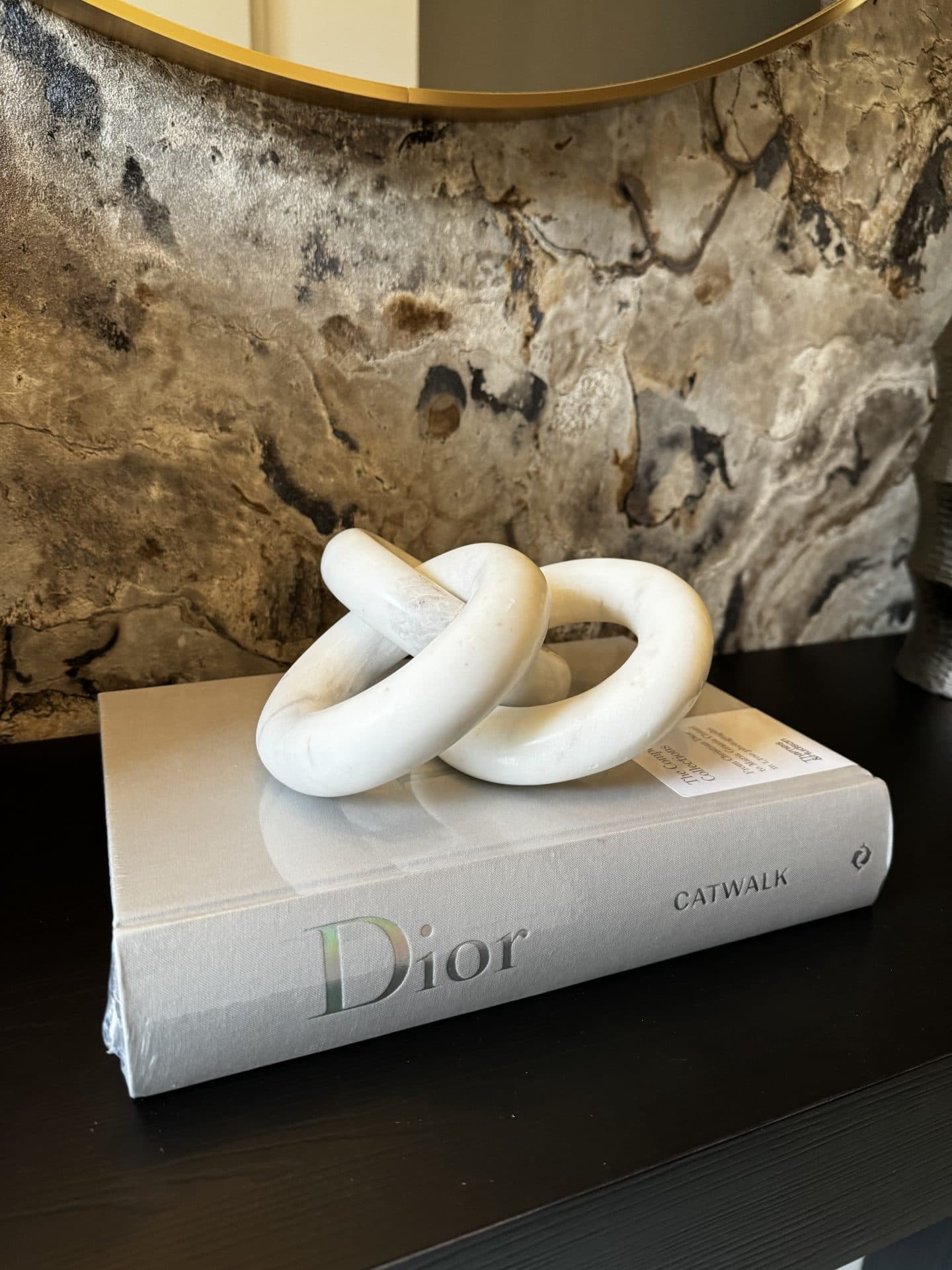Marmeren gevlochten ringen wit decoratie 26,6 cm