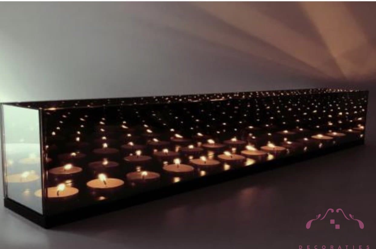 Waxinelichthouder infinity 3D effect zwart glas 65 cm - 12 licht