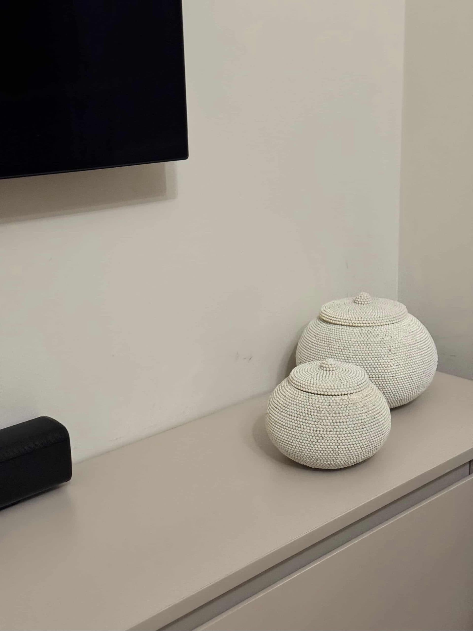 Decoratieve potten ivory set van 2 met deksel en parelstructuur